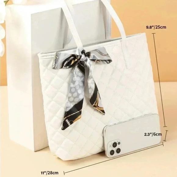 ⚠️Clearance White Quilted Square Scarf Shoulder Tote Bag - Picture 4 of 5
